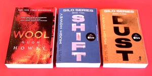 SILO TRILOGY ~ WOOL, SHIFT, DUST by Hugh Howey ~ Trade Paperbacks - Bild 1 von 1