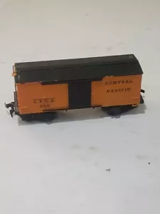 Calibre HO Mantua Central Pacific #836 vagón de caja modelo vagón de tren CPRR - Imagen 1 de 11
