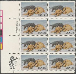 Zip Block of 8 stamps - Scott 2025 - 13 cent - Kitten & Puppy - 1982 - MNH - Picture 1 of 1