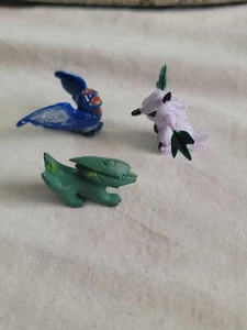 Mini Vintage Electrike, White Pokemon With Leaf Hands, Swallow Taillow Figures. - Picture 1 of 12