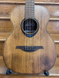 LAG Bluewave TBW1TE Brown - Electro Travel Smart Guitar inc. Gigbag and Charger - Picture 1 of 9