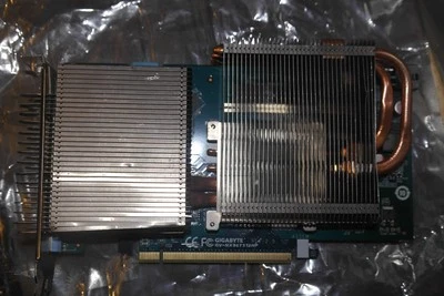 NVIDIA GeForce 9600 GT dual DVI Card 512MB PCI-e GV-NX96T512HP - Image 1 of 4