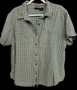 Route 66 20W blue plaid button down pocket short sleeve plus top - Picture 1 of 8