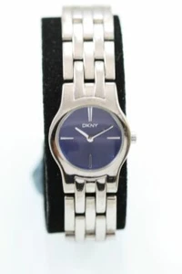 Dkny Mujeres Reloj Inoxidable Acero Plateado Batería Agua Resistente Azul Cuarzo - Imagen 1 de 3