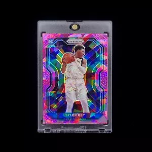 Tyler Bey RC 2020-21 NBA Prizm Pink Cracked Ice SP Rookie Dallas Mavericks #251 - Picture 1 of 2