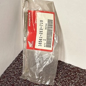 NOS Genuine Honda Governor SpringEG5000X EN5000 EZ5000 GX340 16561-ZE3-710 - Picture 1 of 2