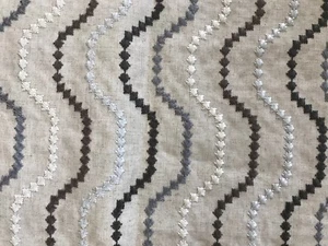 GP & J BAKER LEE JOFA UK EMBROIDERED FABRIC GEOMETRIC ON NATURAL COTTON - Picture 1 of 7