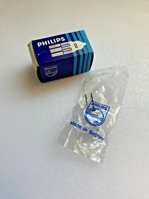 Genuine Philips 7388 20W 6V G4 Clear Lamp,   Made in Belgium    New old Stock - Image 1 of 4