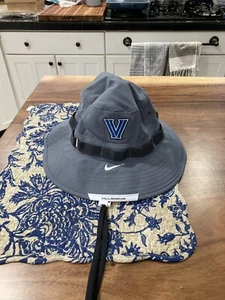 Nike DRI FIT VILLANOVA WILDCATS On Field GRAY Bucket Boonie Hat Cap Mens M/L NWT - Afbeelding 1 van 8