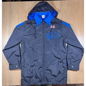 Chaqueta con capucha de nailon vintage Ford UAW Partnership en calidad ropa de trabajo para hombre talla M - Imagen 1 de 9