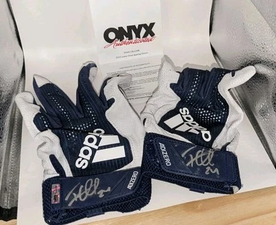 Isiah Gilliam Seattle Mariners Signed Game Used Batting Gloves Onyx Certified - Image 1 of 4