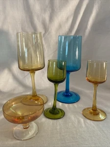 Vintage Mid Century Wein und Cordial Gläser je 2 plus kleines Sherbetglas - Bild 1 von 5