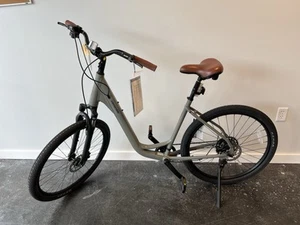 Cannondale Adventure One, Stealth Gray, Md - Picture 1 of 9