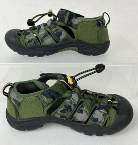 Kids KEEN Outdoor Trail Sandals Newport H2 Child Sz 2 Water Friendly Hiking NWOB - Picture 1 of 10
