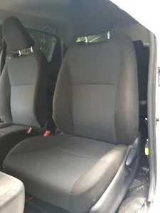 TOYOTA YARIS BEIFAHRERSEITE SITZ INNENAUSSTATTUNG 2013 - Bild 1 von 4