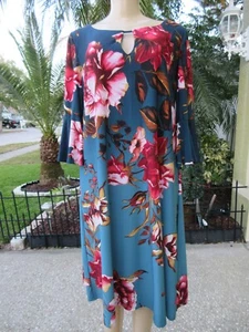 ๐ธ NWT Roz & Ali 1X Green Floral Bell Sleeve Ruffle Dress โ Plus Size Spring - Picture 1 of 13