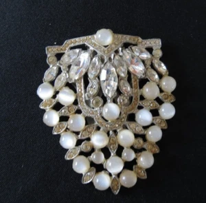 Antique Victorian Rare DRESS CLIP White Moonstone & Clear Rhinestones - Picture 1 of 7