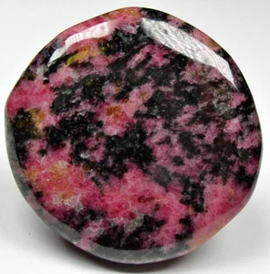 Rodonite pietra a disco pietra tascabile lusinga a mano Madagascar COLORE INTENSO! - Foto 1 di 1