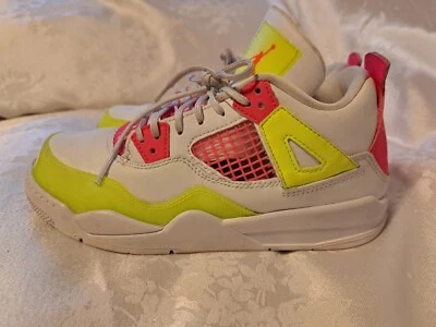 Девочки Nike Air Jordan 4 ретро SE «LEMON VENOM» размер 2Y - Изображение 1 из 4