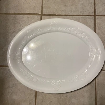 Oval Turkey White Acrylic Plastic Serving Dish Tray 19.75x15.25” - Image 1 of 4