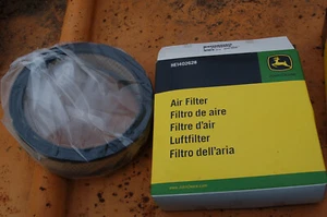 HE1402628 John Deere OEM Paper Air Filter New Never USED Original JD Part - Picture 1 of 1