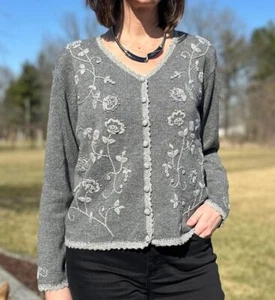 Vintage Jenny Grey Granny Sweater Cardigan with Crewel Floral Accents SIZE M - Picture 1 of 6