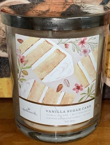New Hallmark Vanilla  Sugar Cake Soy Candle 16 ounces 3 wicks - Picture 1 of 3