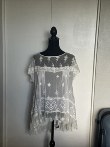 Johnny Was römische Bluse mit Rüschen und Ösen weiß geblümt Größe Small - Bild 1 von 6