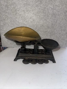 Antique Black Cast Iron Art Scale Kitchen Mercantile Store Collectible Primative - Picture 1 of 11
