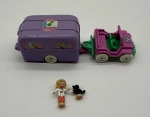 Polly Pocket Vintage 1996 PET OPERATION ON THE GO Auto Anhänger mit Figuren - Bild 1 von 10