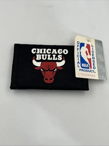 Cartera de colección de los Chicago Bulls de los años 90 triple cierre de gancho y bucle con etiquetas - Imagen 1 de 5