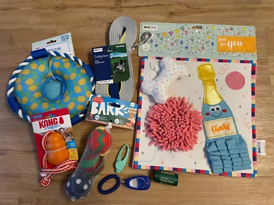 8-teiliges Set: Hundezubehör und Spielzeug Neu, teils noch verpackt - Bild 1 von 4