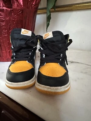 Nike Jordan Retro 1 High Yellow Toe Size 10c Toddlers  - Image 1 of 4