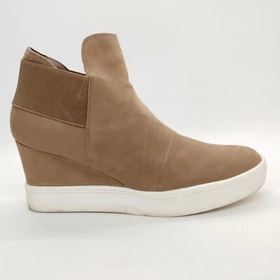 Maurices Womens Tia Ankle Boots Booties Taupe White Wedge Heel Pull On 10 - Image 1 of 4