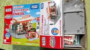 417 8 Tomica Town Gas Station ENEOS No shortage Operation check Box - Picture 1 of 10