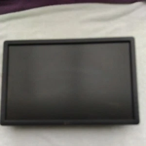 Dell Professional P1913b 19'' LED Widescreen Monitor VGA DVI Display Port USB - Picture 1 of 6