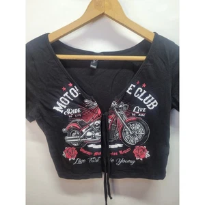 Cravatta grafica Windsor Motorcycle Club crop top donna stile vintage - Foto 1 di 6