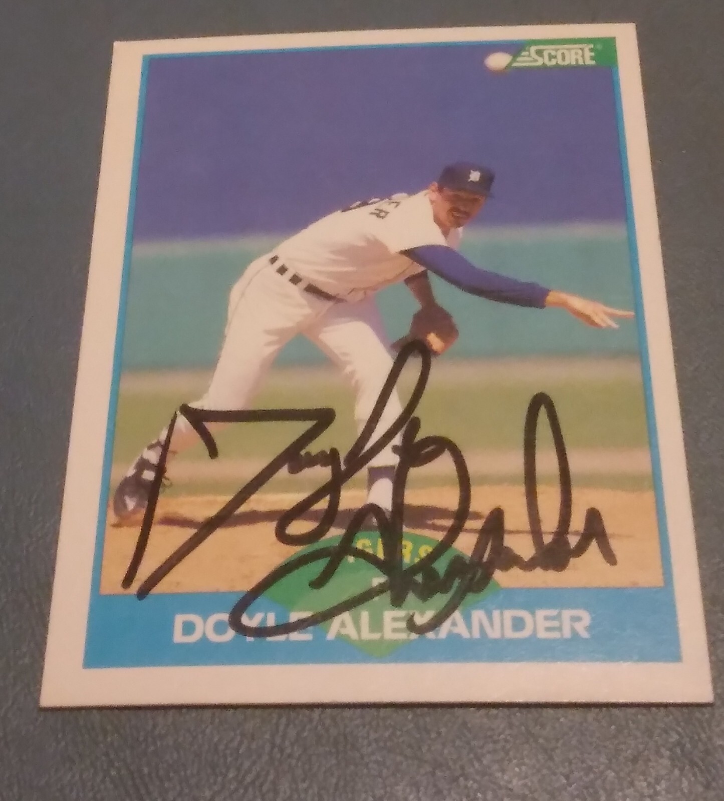 ( GREAT FIND ) 1989 score  Doyle Alexander Detroit Tigers Personally Autographed