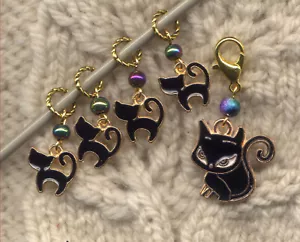 Black Cat and Kittens on tiny rings Set of 5 /SM75 - Picture 1 of 2