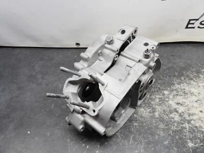 1973 铃木 TC 125 TC125 主发动机盒 2862 — 第 1/4 张图片