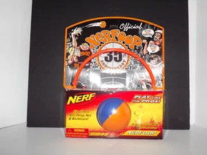 Canestro e pallone basket ufficiale Nerfoop 35° anniversario nuovo raro 2005 (q) - Foto 1 di 2