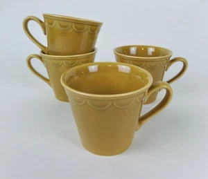 Vintage Homer Laughlin Golden Harvest Stoneware Coffee Cups Mugs Set of 4 MCM - Picture 1 of 4