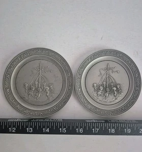 Hallmark Little Gallery Pewter Plate Lot Of (2) 1983 - Picture 1 of 6