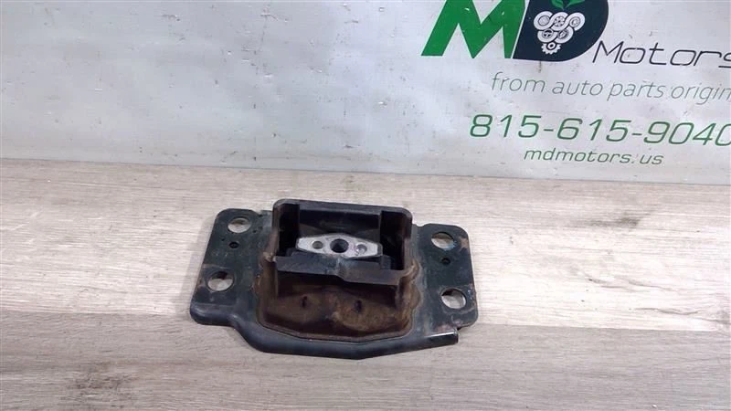 Soporte de montaje de transmisión Ford Edge 2015-2018 GG9Z6068A Foto 1 de 4