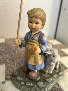 O Come All Ye Faithful 1997 Goebel Berta Hummel Figur BH 51 mit Stab - Bild 1 von 8