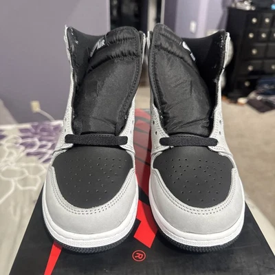 Nike Air Jordan 1 retrô alto OG 'Shadow 2.0' GS 575441-035 novo em folha DS 6Y - Imagem 1 de 4