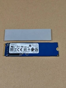 HP Pavilion 27 All-In-One PC 27-d0057c 256GB NVMe SSD M.2 KIOXIA - Bild 1 von 2