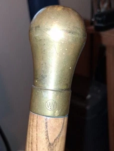 VINTAGE 35" WOOD & BRASS KNOB " WS " CANE WALKING STICK .... MD#8 - Picture 1 of 7