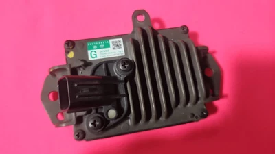 NOV 21 24 MÓDULO SENSOR CRUCERO RADAR DELANTERO TOYOTA CAMRY 88210 0A010 Foto 1 de 4