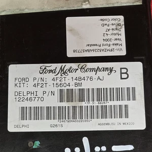 04-05 Ford Freestar caja de fusibles módulo de control de carrocería BCM parte # 4F2T-14B476-AJ - Imagen 1 de 4